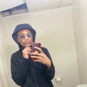 Meet your Posher, Reginald